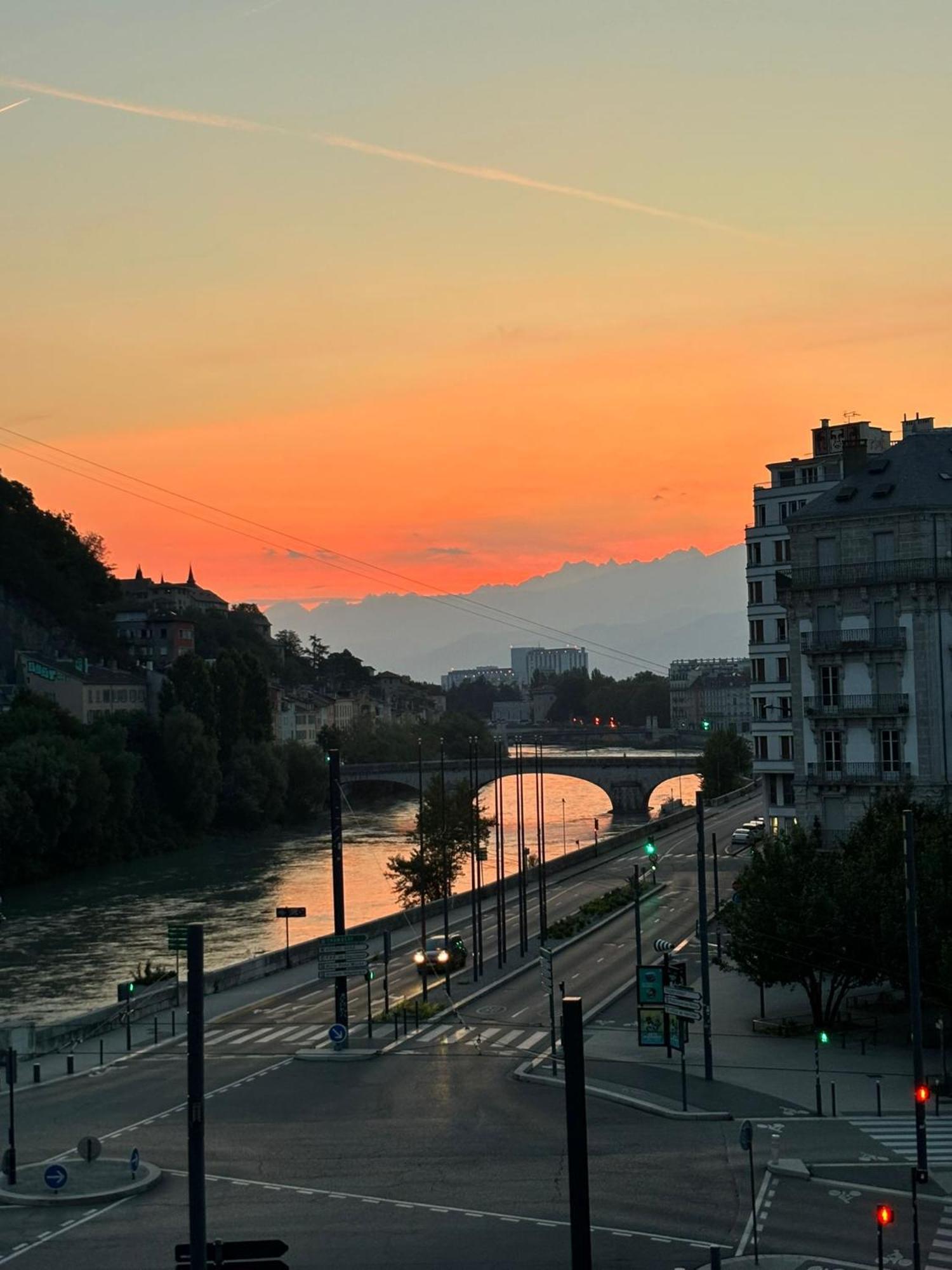 Le Telepherique, Vue Bastille, 6 Pers, 300 M Gare Гренобль Экстерьер фото